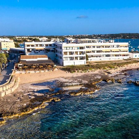 Apartamentos El Puerto, La Savina La Savina  Buitenkant foto