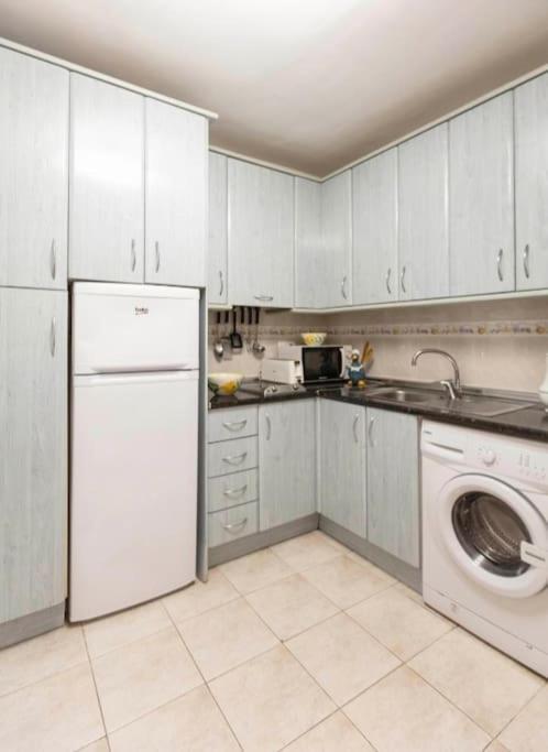 Apartamentos El Puerto, La Savina La Savina  Buitenkant foto