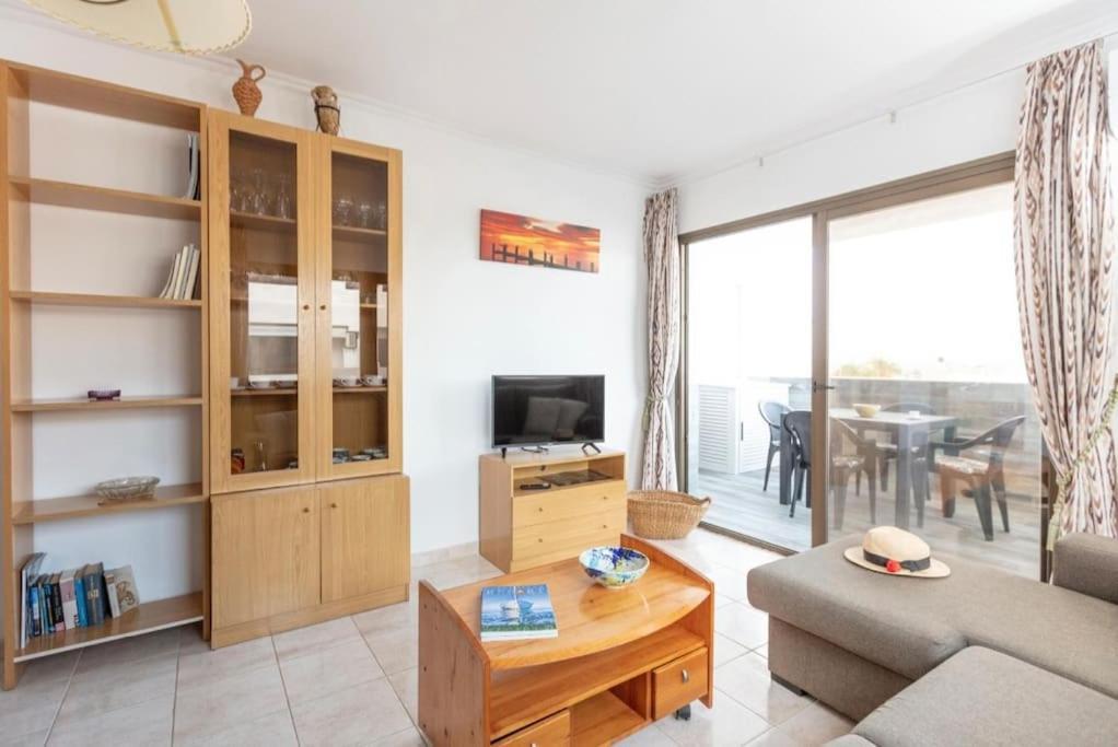 Apartamentos El Puerto, La Savina La Savina  Buitenkant foto