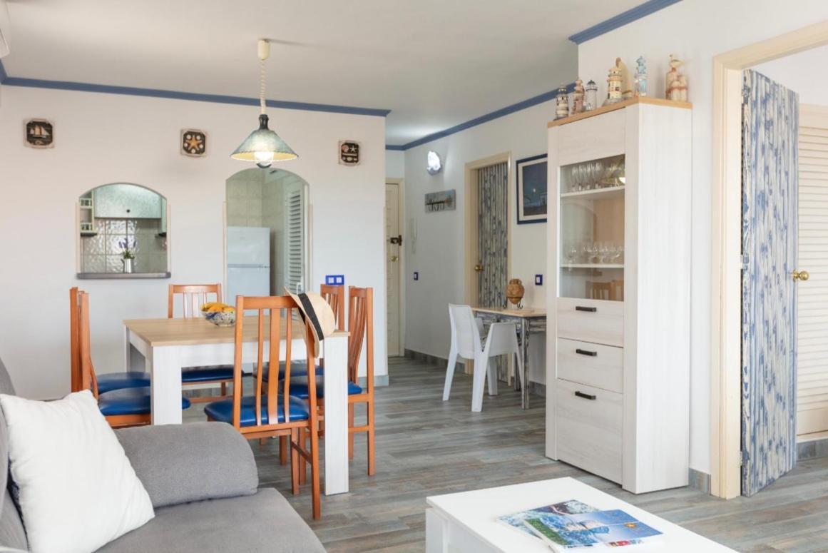 Apartamentos El Puerto, La Savina La Savina  Buitenkant foto