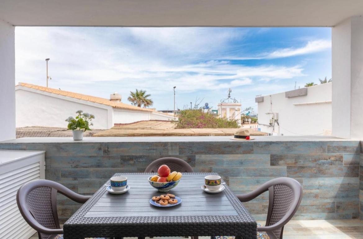 Apartamentos El Puerto, La Savina La Savina  Buitenkant foto