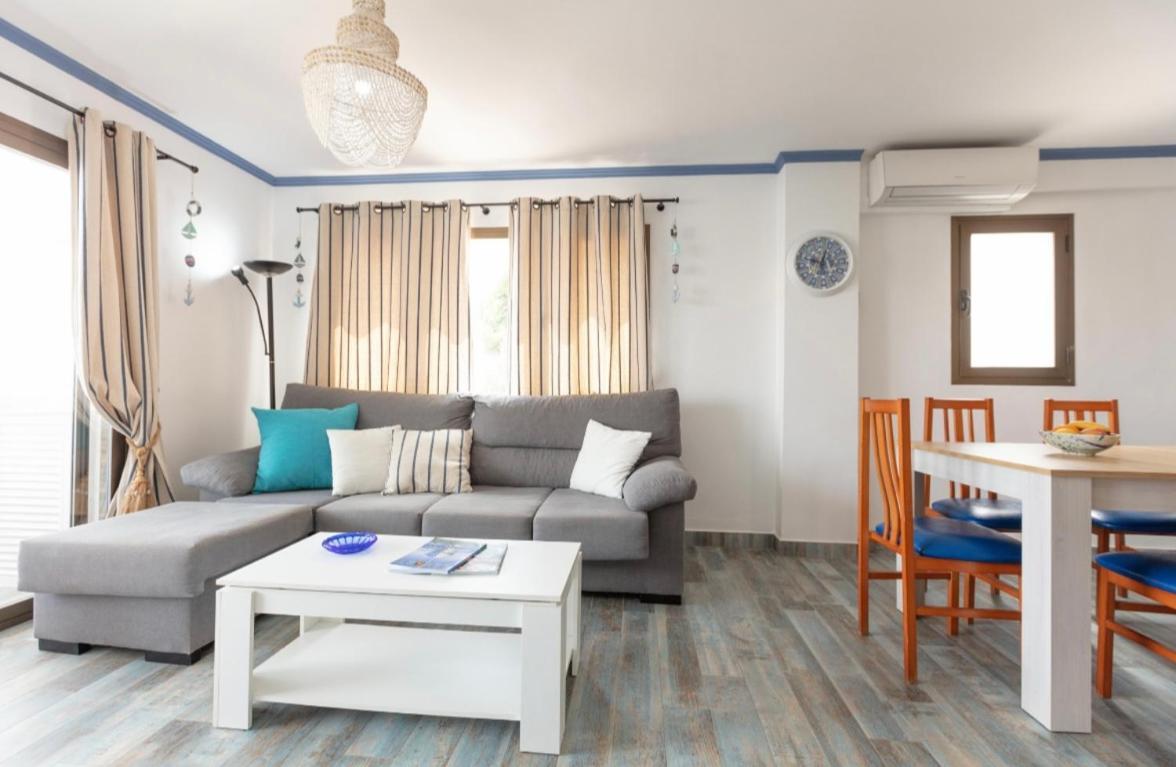 Apartamentos El Puerto, La Savina La Savina  Buitenkant foto