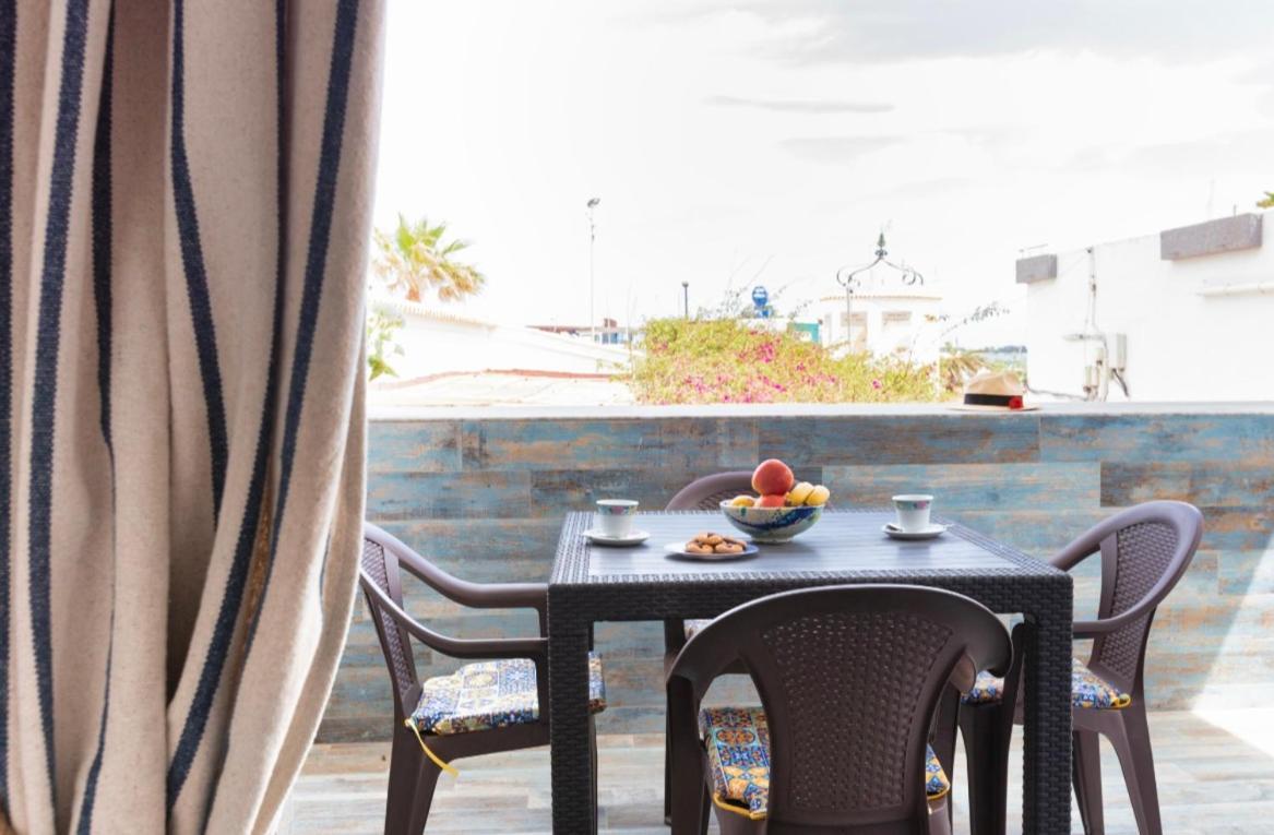 Apartamentos El Puerto, La Savina La Savina  Buitenkant foto